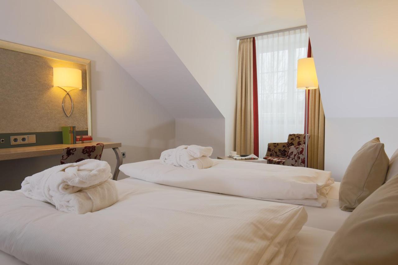 Hotel Western Premier Bayerischer Hof 4*