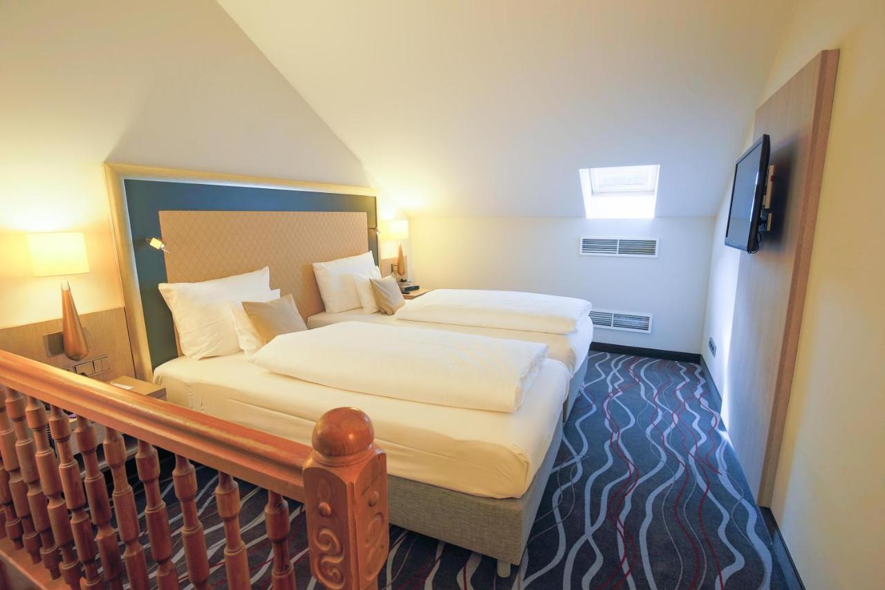 Western Premier Bayerischer Hof Hotel 4*